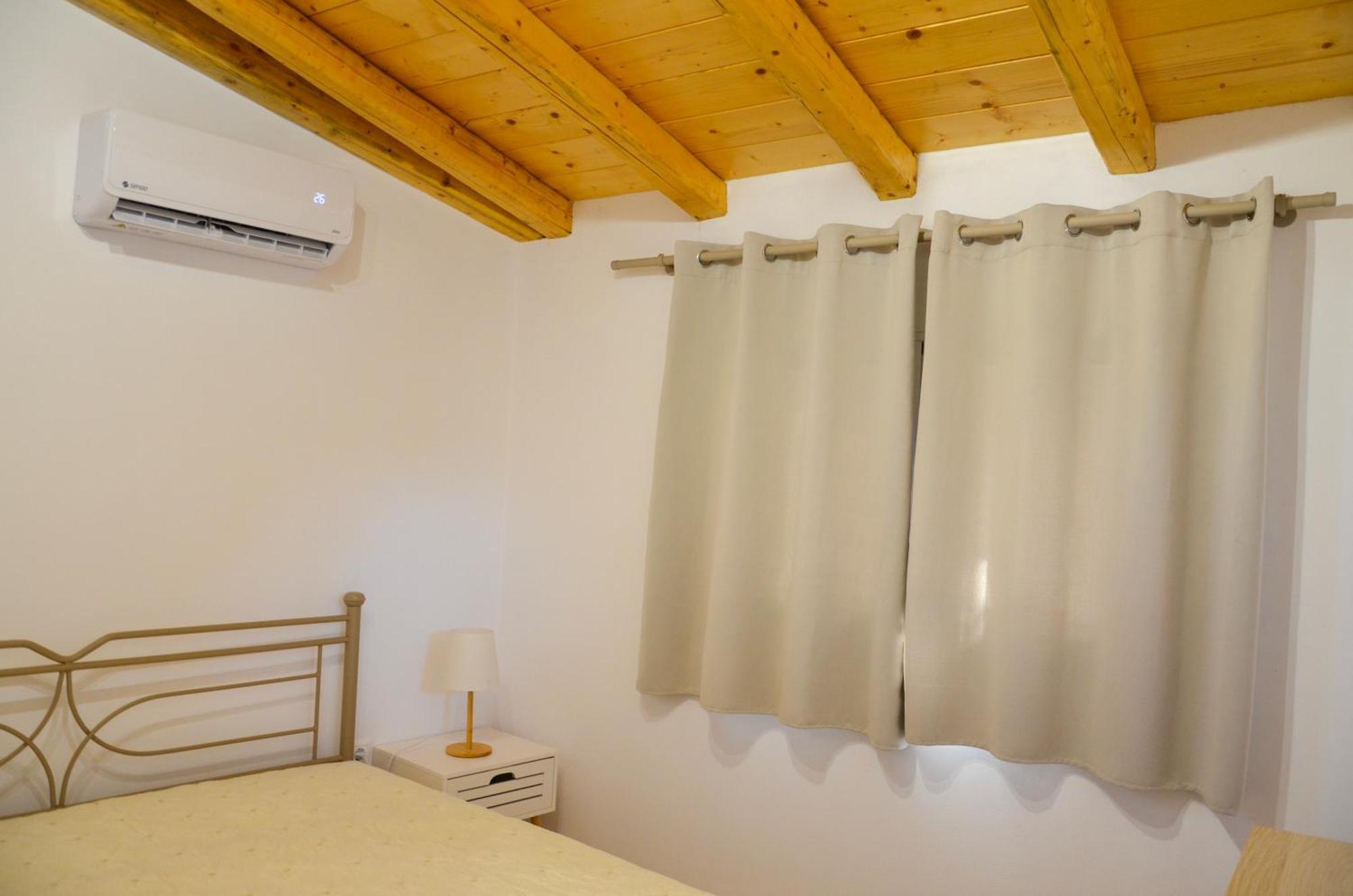 Olive House * Aegina